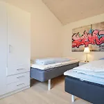 Vakantiehuis Lovely In With Wifi